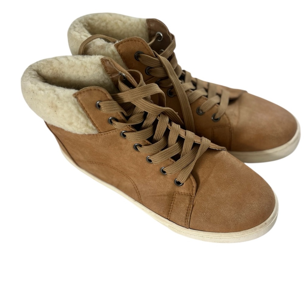 Cliffs by WHITE MOUNTAIN Tan Lace Up Shearling Boots